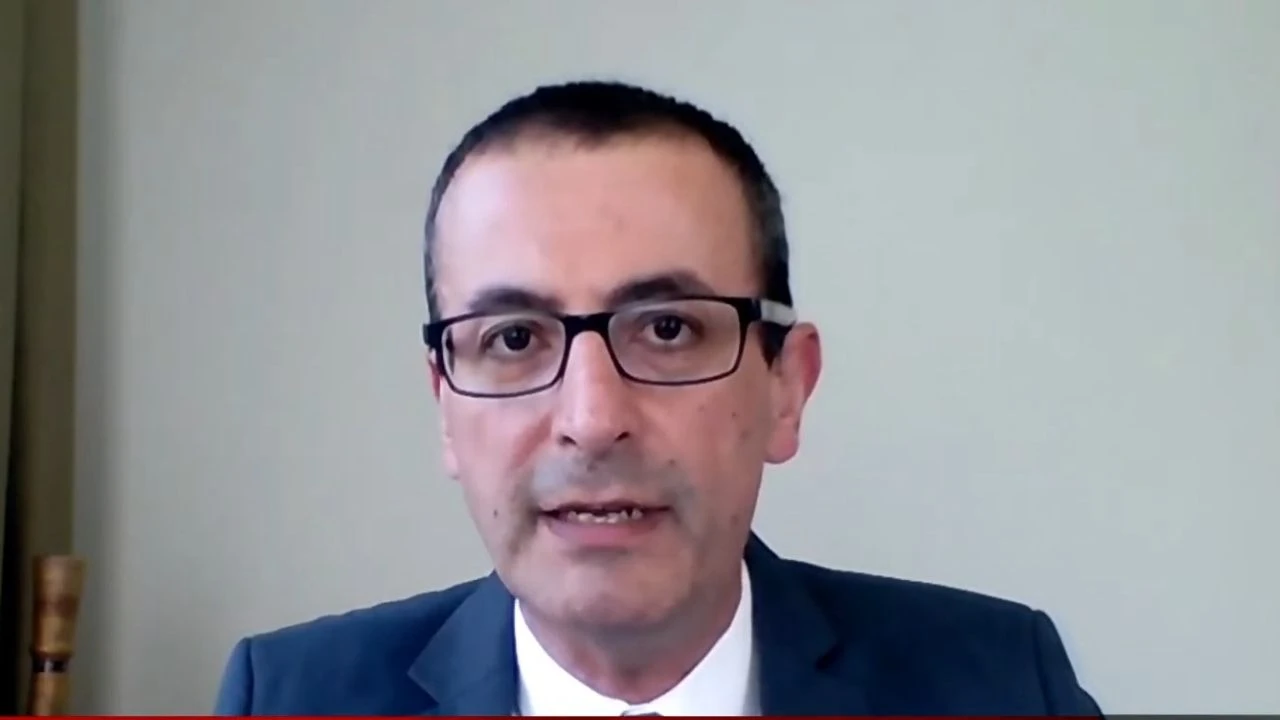 Evren Devrim Zelyut Kimdir? Neden Öldü? Hayatı, Kariyeri ve Hastalığı Hakkında Bilinmeyenler