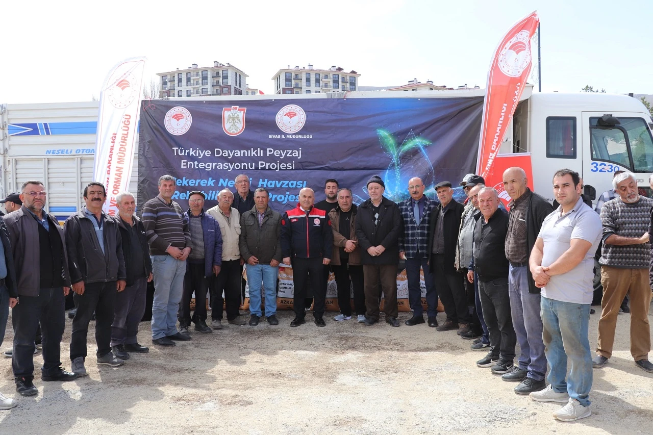 Sivas'ta 35 Üreticiye 20 Ton Nohut Tohumu Dağıtımı  