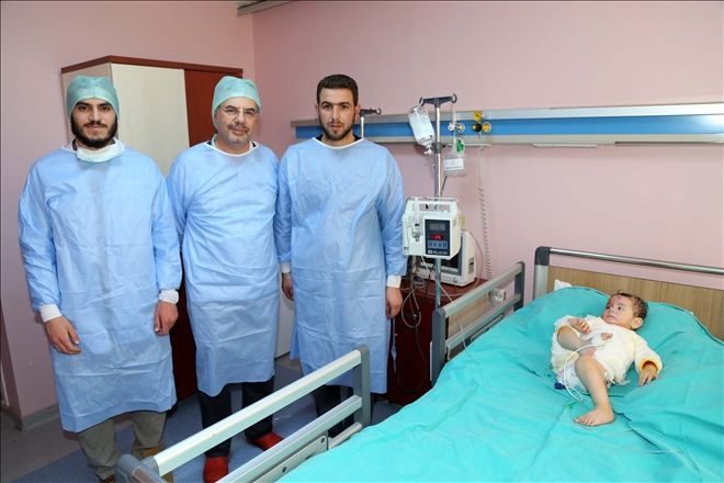 SURİYELİ ALA BEBEK, SİVAS´TA YAŞAMA TUTUNDU