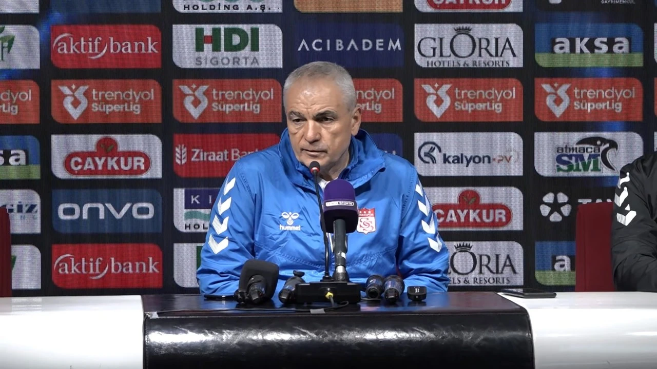 Rıza Çalımbay: "Zor Maçlarımız Başlıyor"   