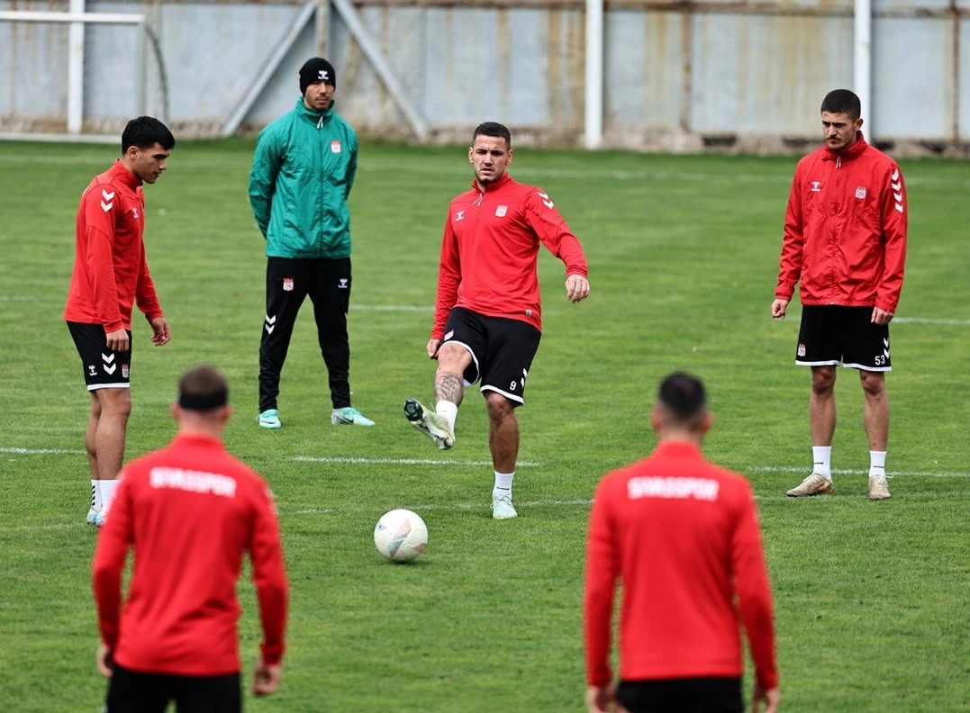 Çalımbay’dan Takıma 1 Gün İzin