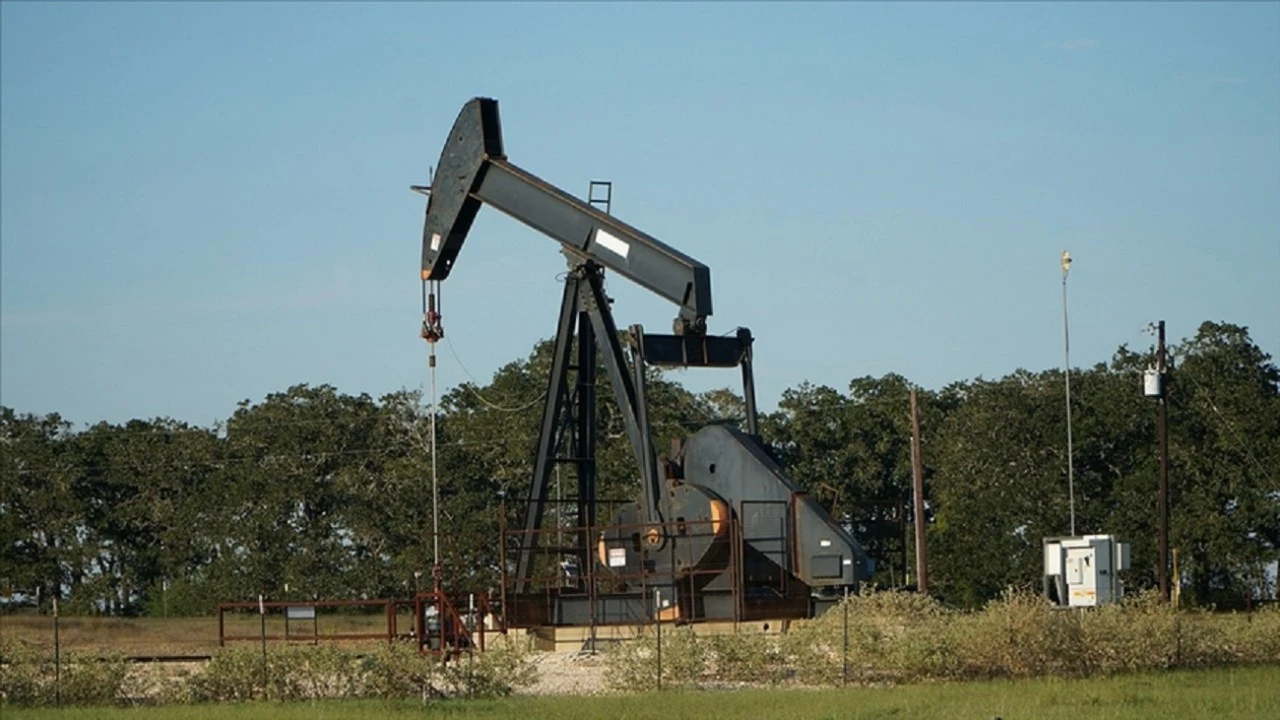 Brent petrol son 4 yılın en düşüğünde