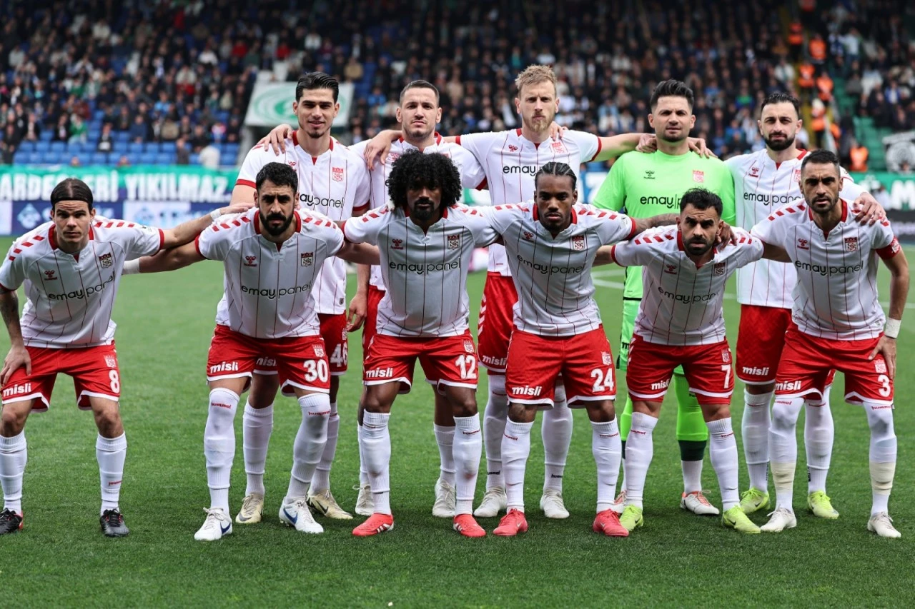 Sivasspor Deplasmanda Kazanamıyor