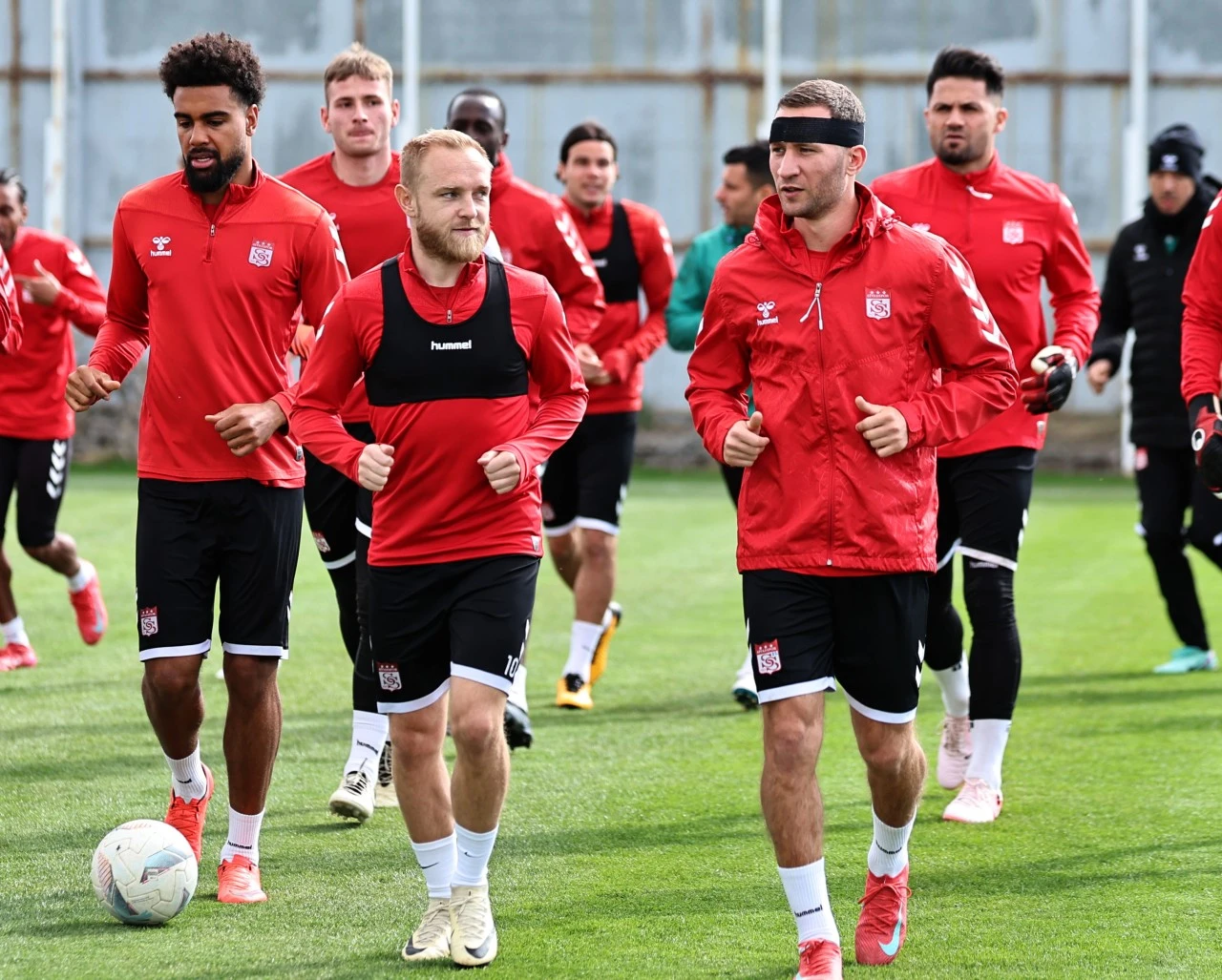 Sivassspor, Fenerbahçe'ye Hazırlanıyor