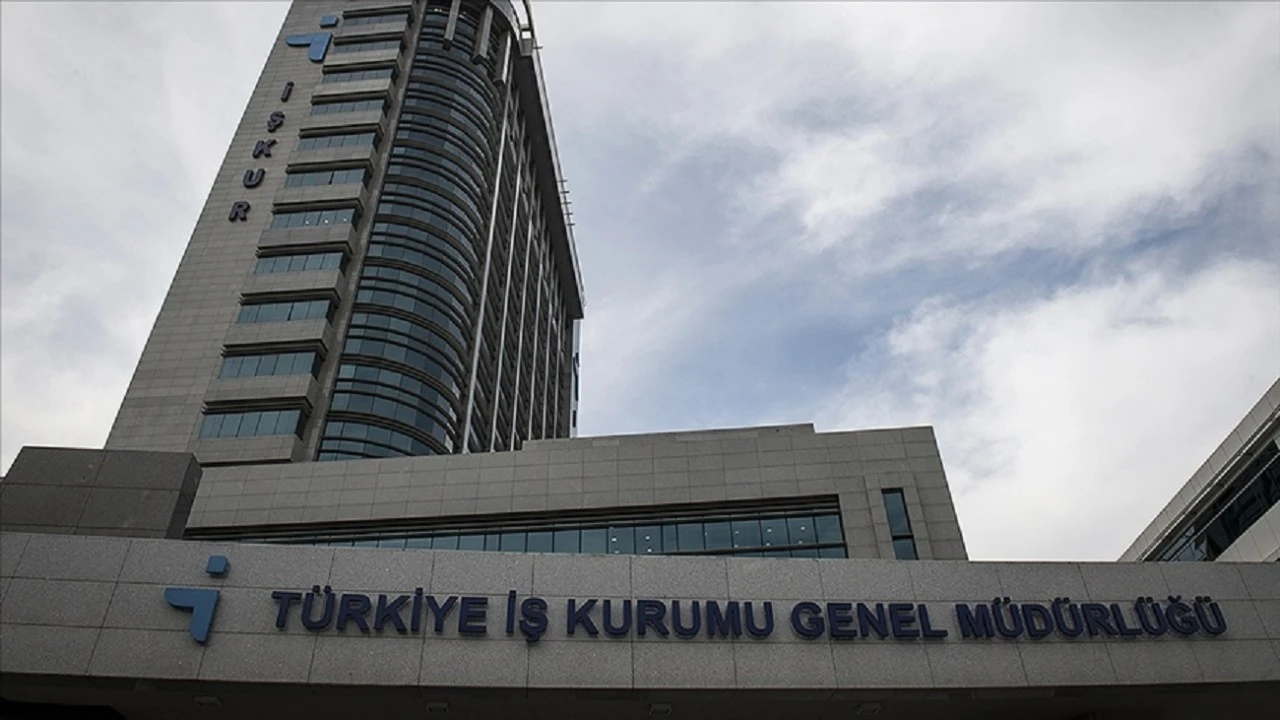 Üç ayda 315 bin 721 kişi işe yerleşti