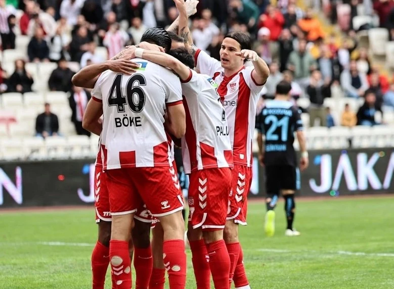 Sivasspor Kritik Konumda!