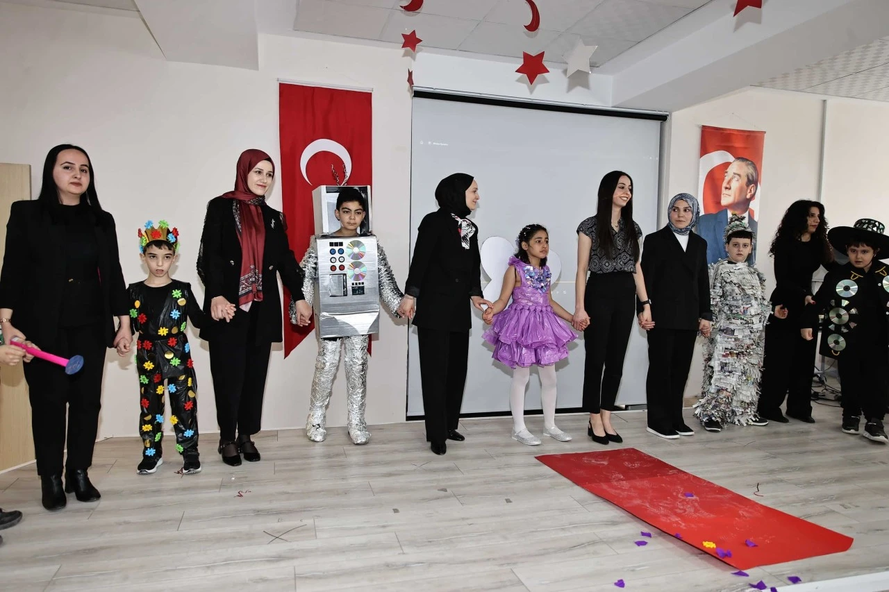 Sivas’ta Özel Öğrenciler Unutulmadı