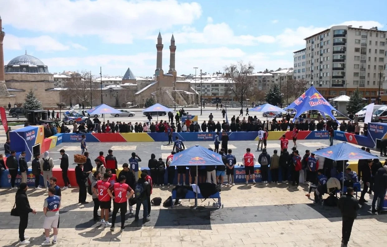 Sivas’ta Red Bull Futbol Turnuvası