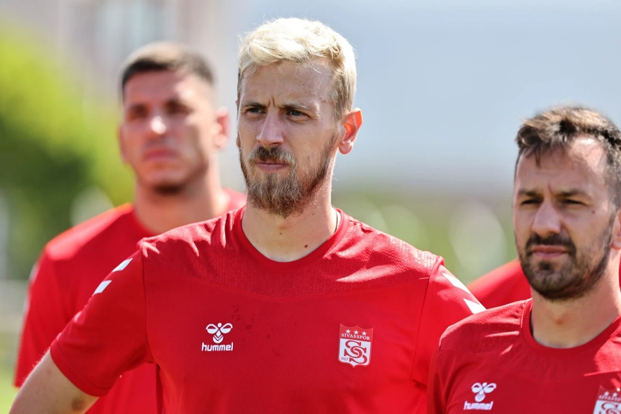 Radakovic Ligin Zirvesinde