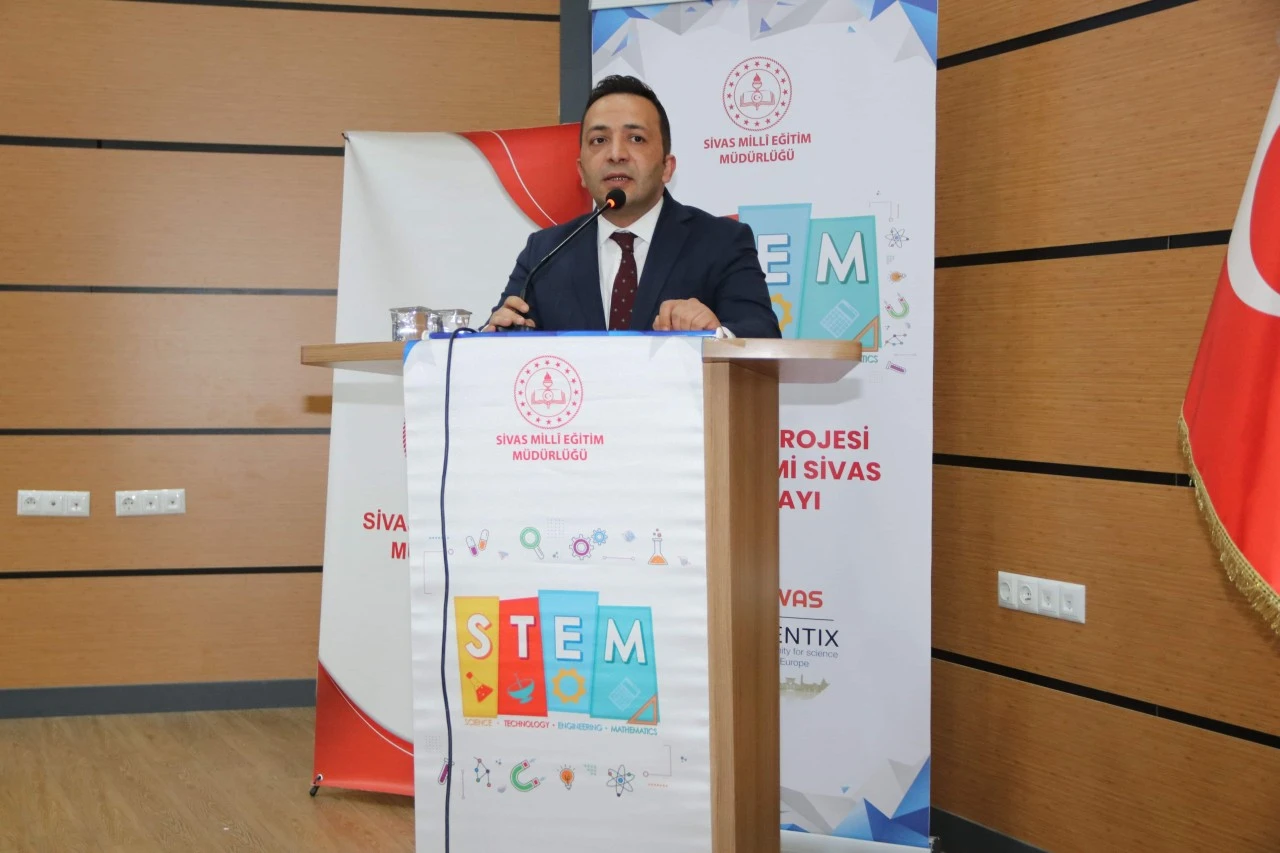 Sivas'ta Scientix STEM Eğitimi Çalıştayı