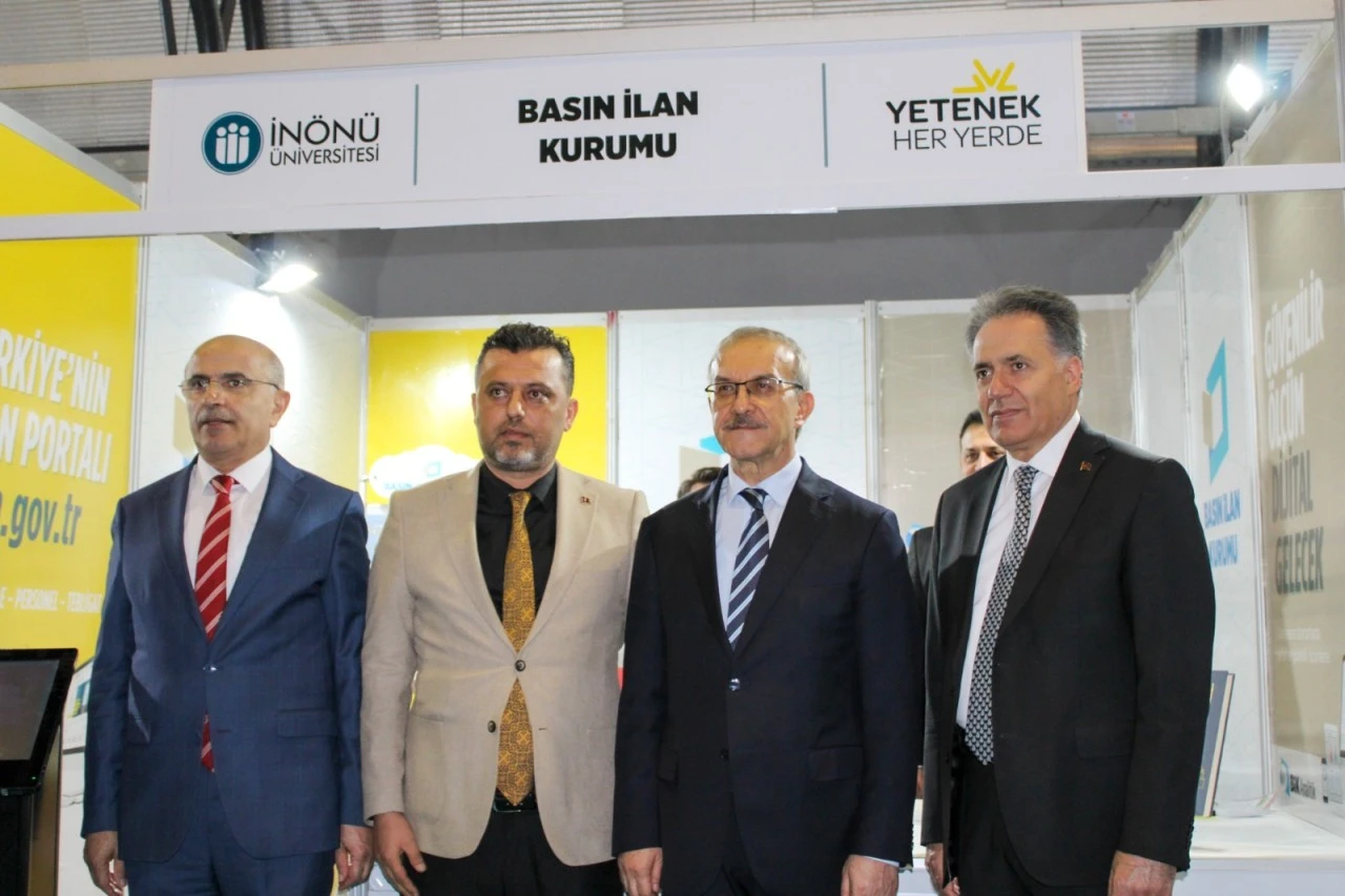 Basın İlan Kurumu, İpekyolu Kariyer Fuarı’na Katıldı