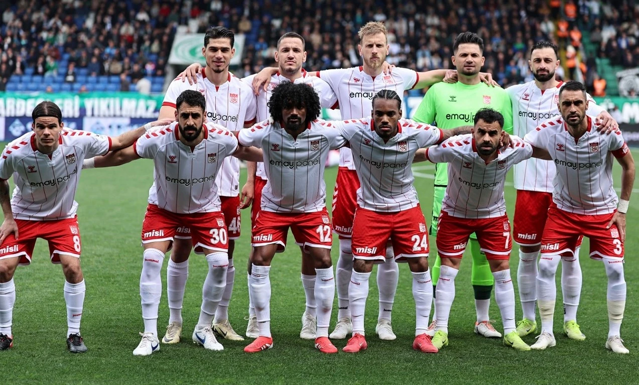 Sivasspor’da 5 Futbolcu Yok!