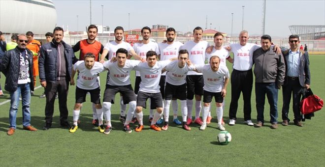 AMATÖRDE YILIN MAÇI