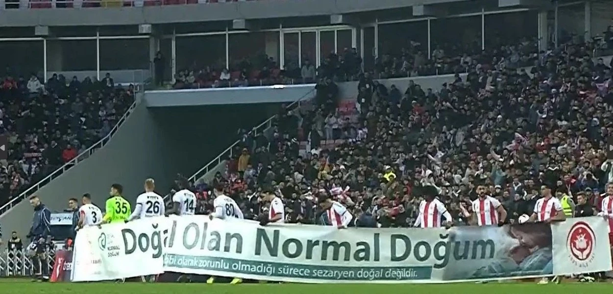 Erdoğan Sivassporlu Futbolculara Sahip Çıktı