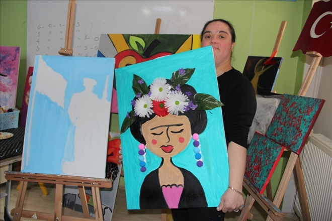 DOWN SENDROMLU FİDAN´IN RESİMLERİ AFRİN İÇİN SATILACAK