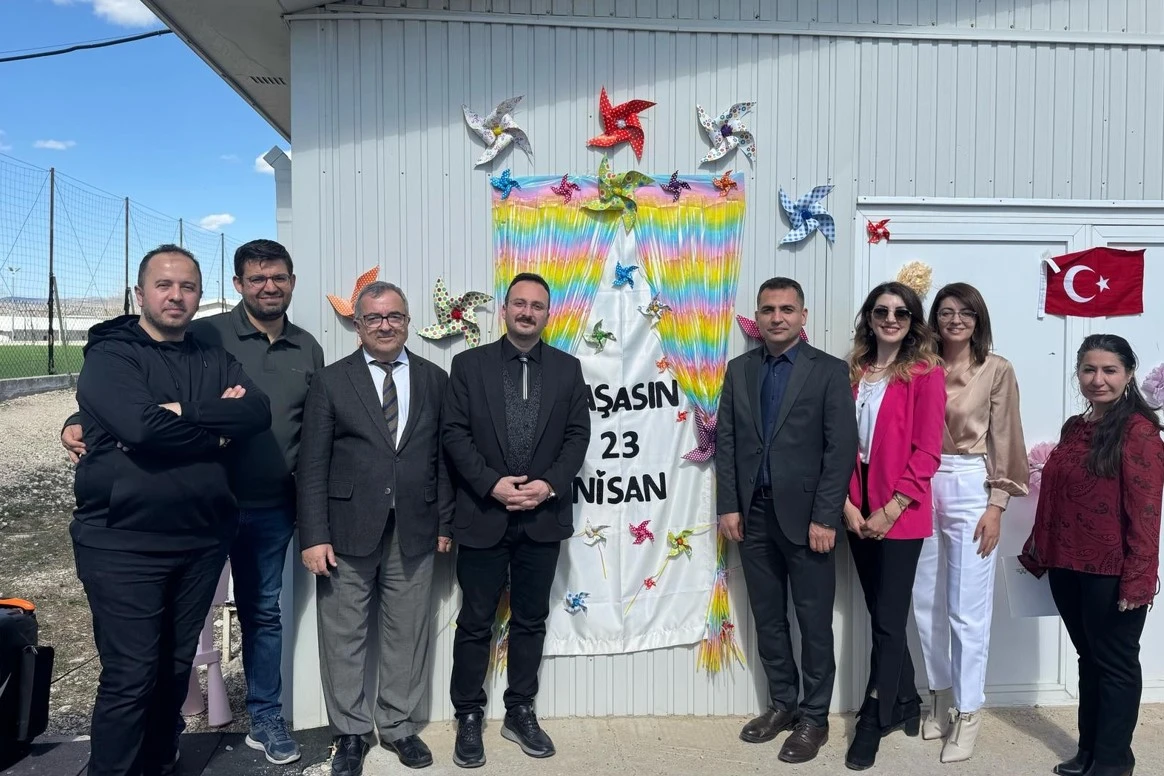Sivas’ta Cezaevinde 23 Nisan Coşkusu