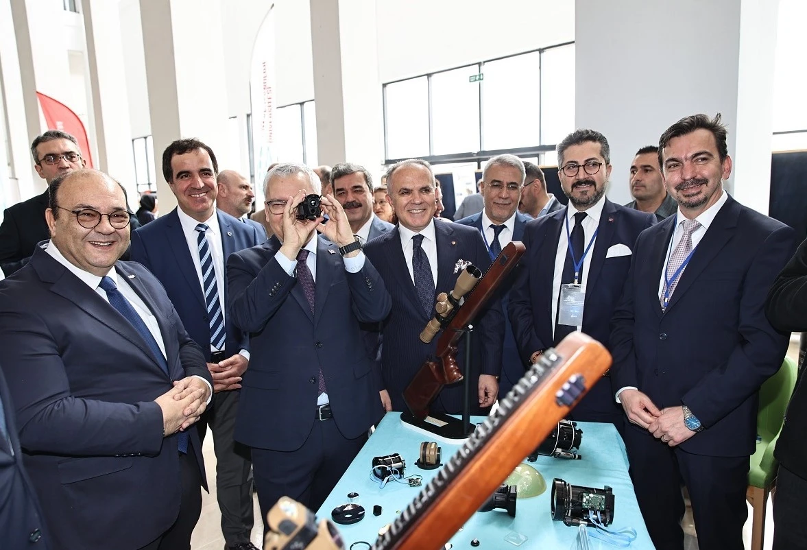 Sivas'ta Savunma Sanayi İleriye Taşınıyor