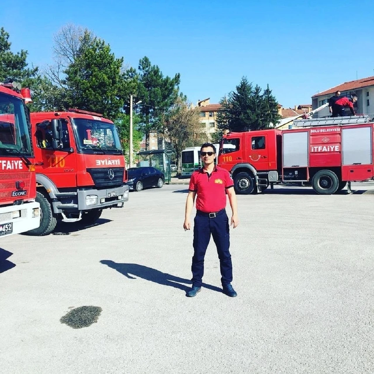 Otel yangını faciasında tutuklanan itfaiyeciye tahliye