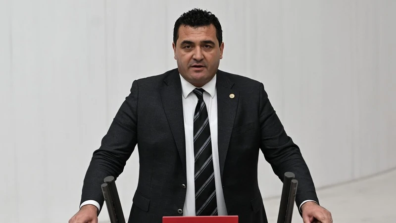 Sivas’ın Vekilinden Zehirlenme Olayına Tepki