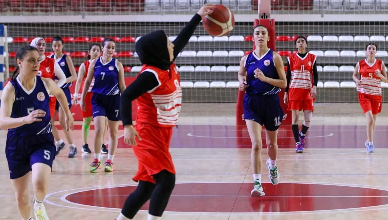Sivas’ta Bölge Müsabakaları Yapıldı