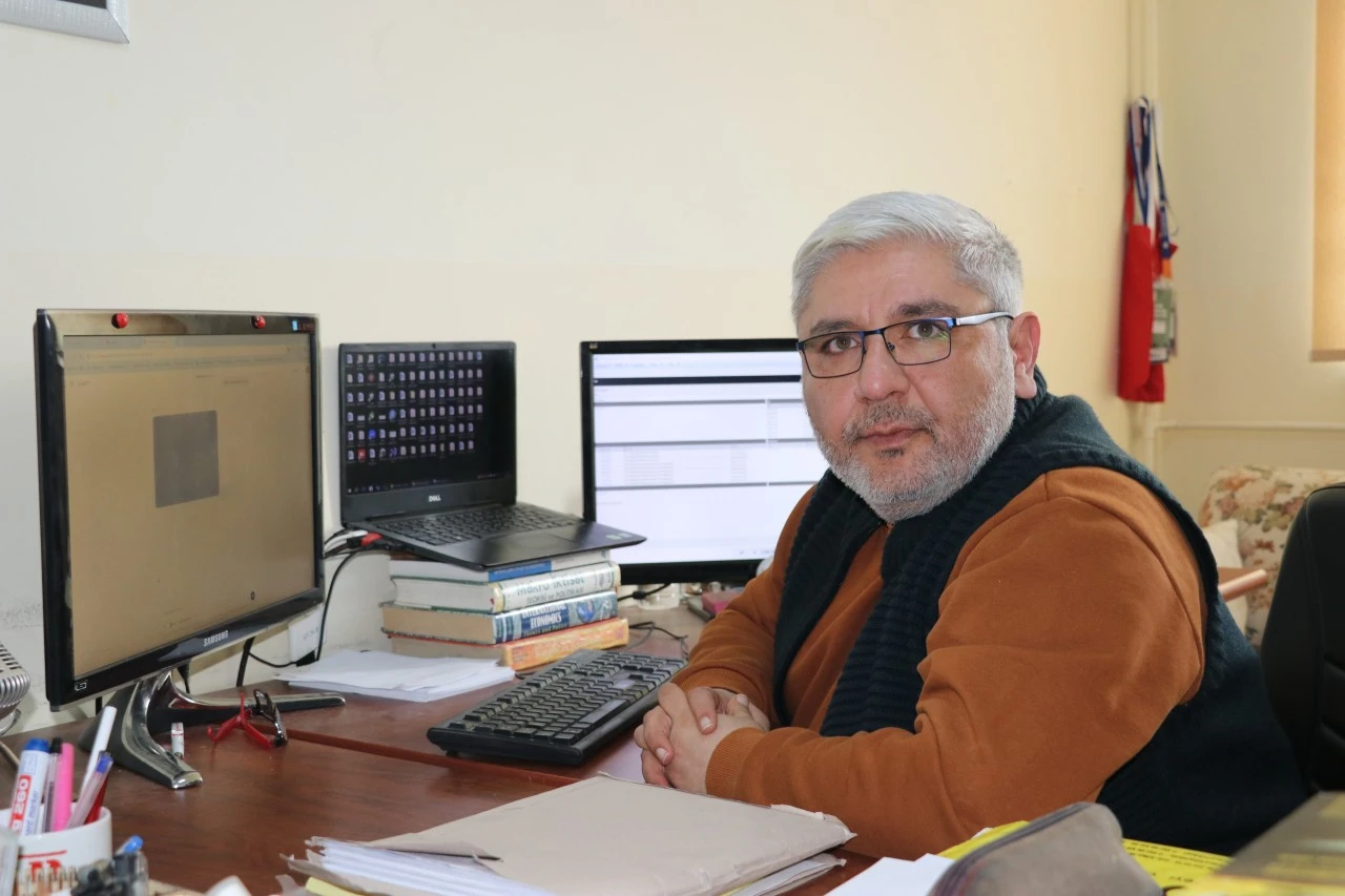 SCÜ’lü Akademisyenden Dijital Tarih Eleştirisi