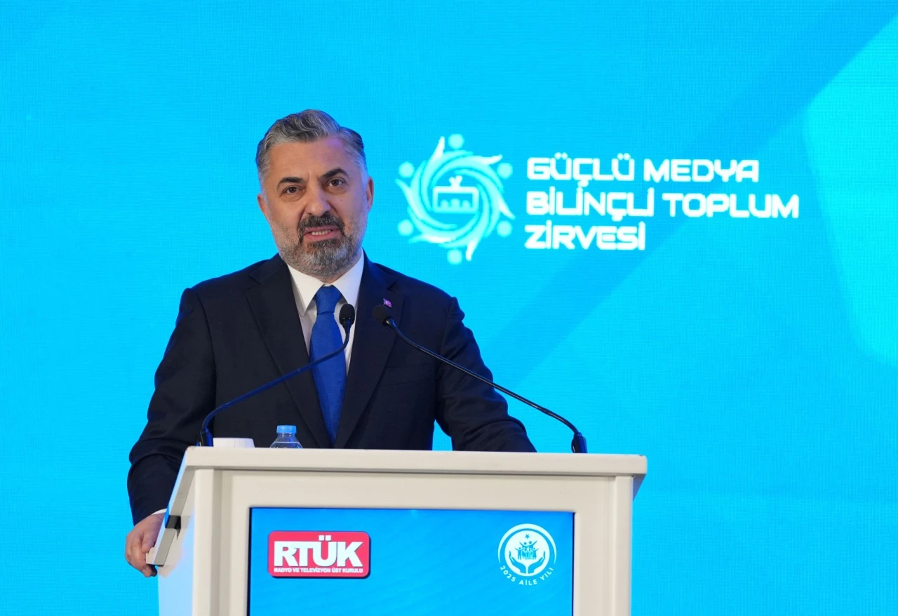 "Güçlü medya, bilinçli bir toplumla mümkündür"
