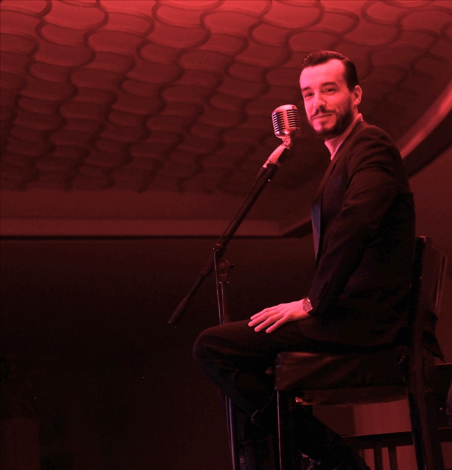 SİVAS´TA CEM ADRİAN RÜZGARI