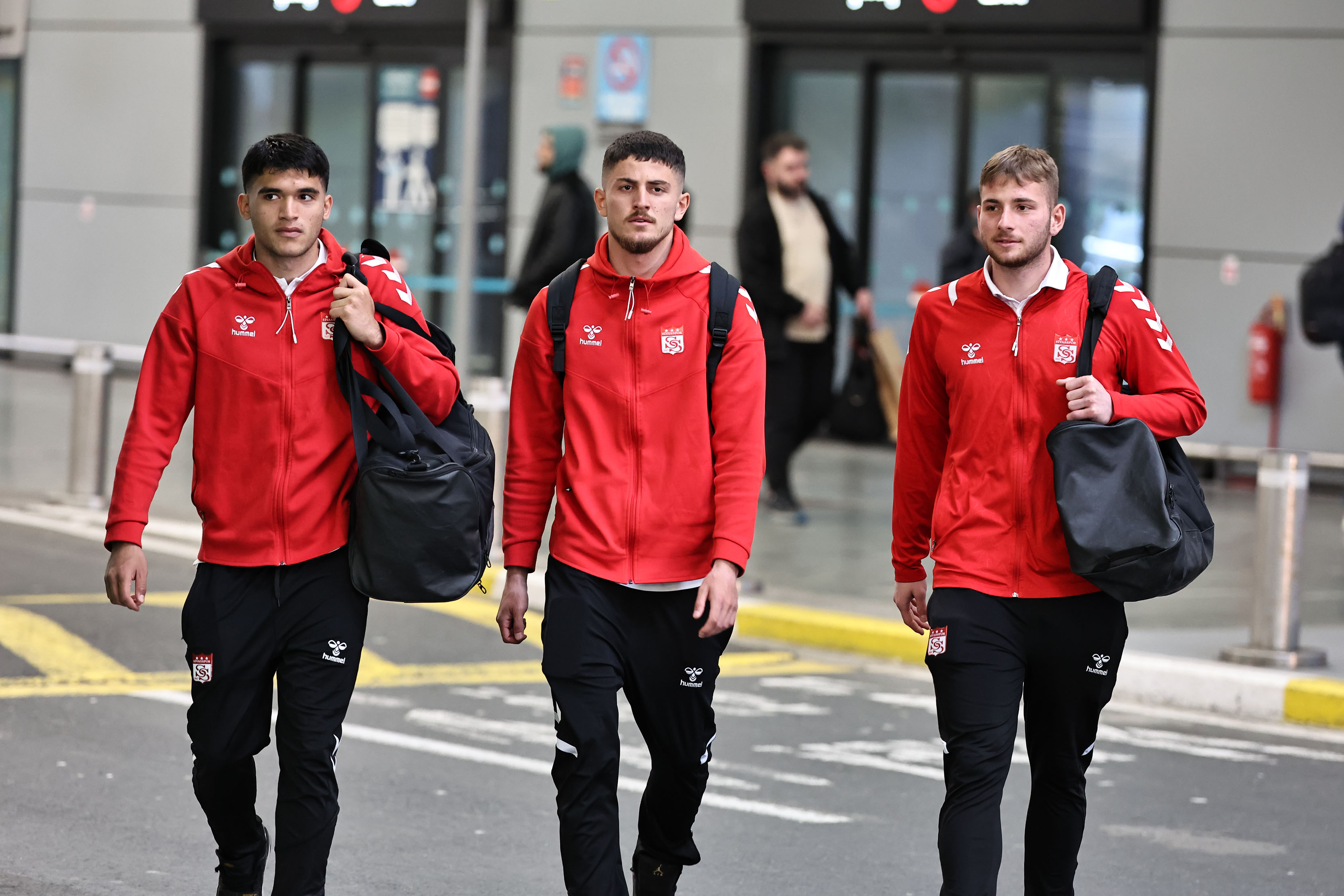Sivasspor, Galatasaray Maçı İçin İstanbul'da