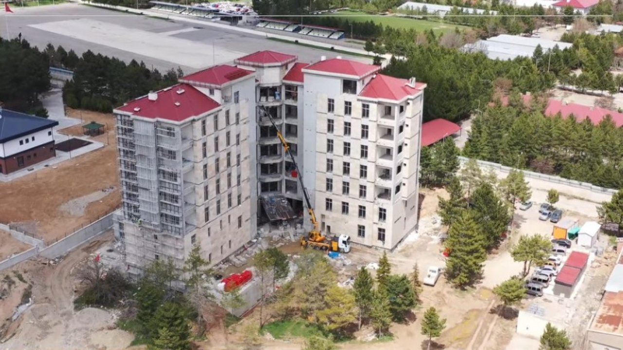 Sivas’ta Eğitimde Yeni Dönem! Üs Olmaya Hazırlanıyor