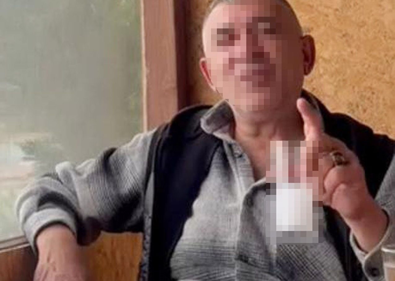 Kadın müzisyeni 7 bıçak darbesiyle yaraladı