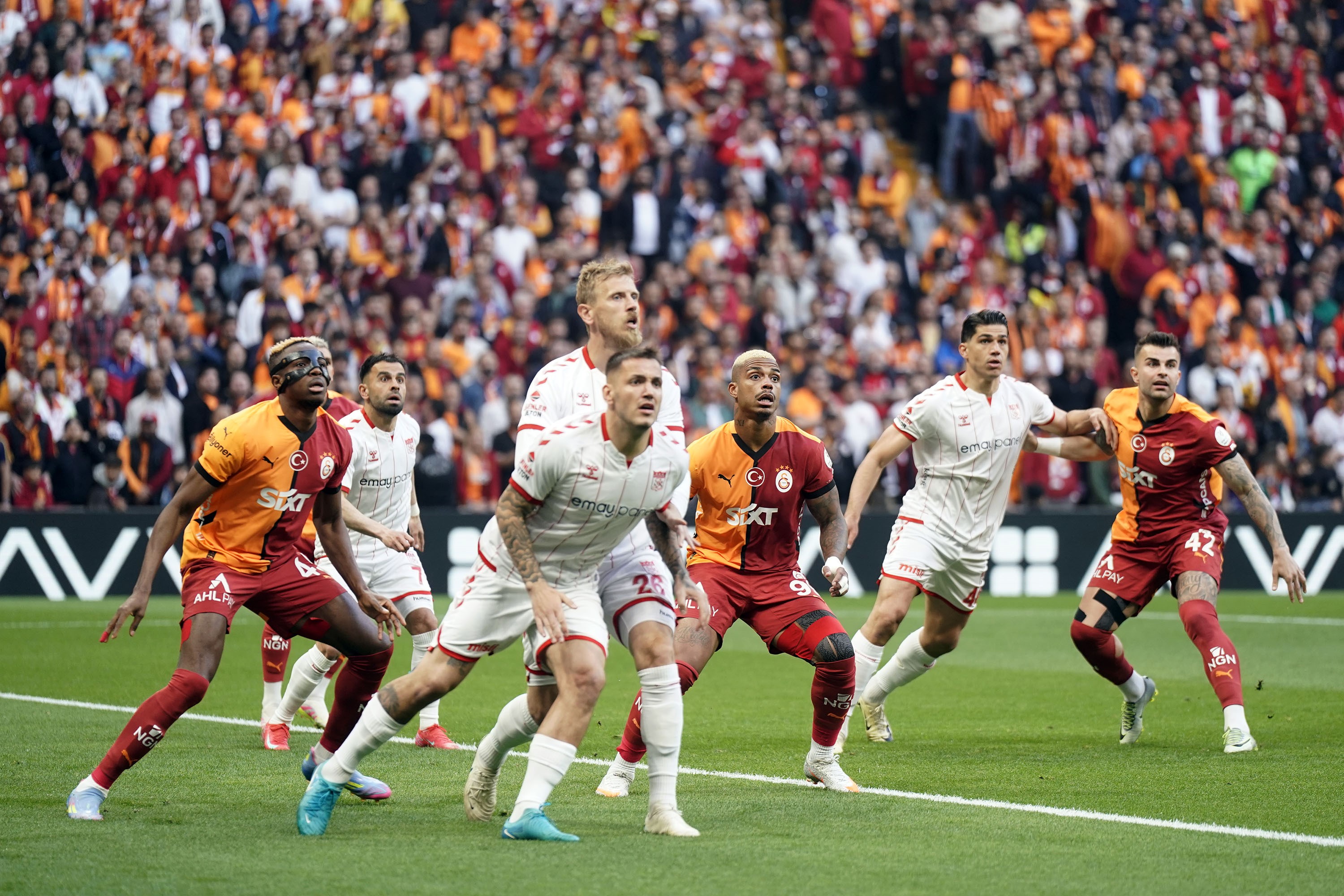 Sergen Yalçın: "Sivasspor'un Durumu Çıkmaza Girdi"