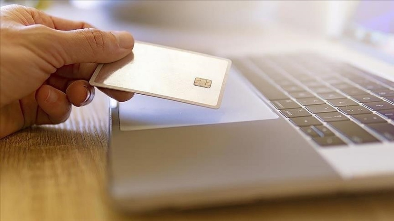 E-ticaret hacmi 3 trilyon 162 milyon lira oldu