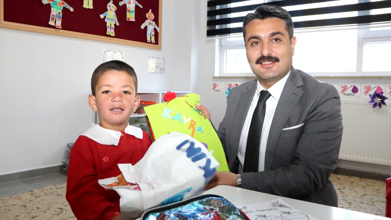 Köy Okulunda Çocuklar Hem Öğrendi Hem Eğlendi