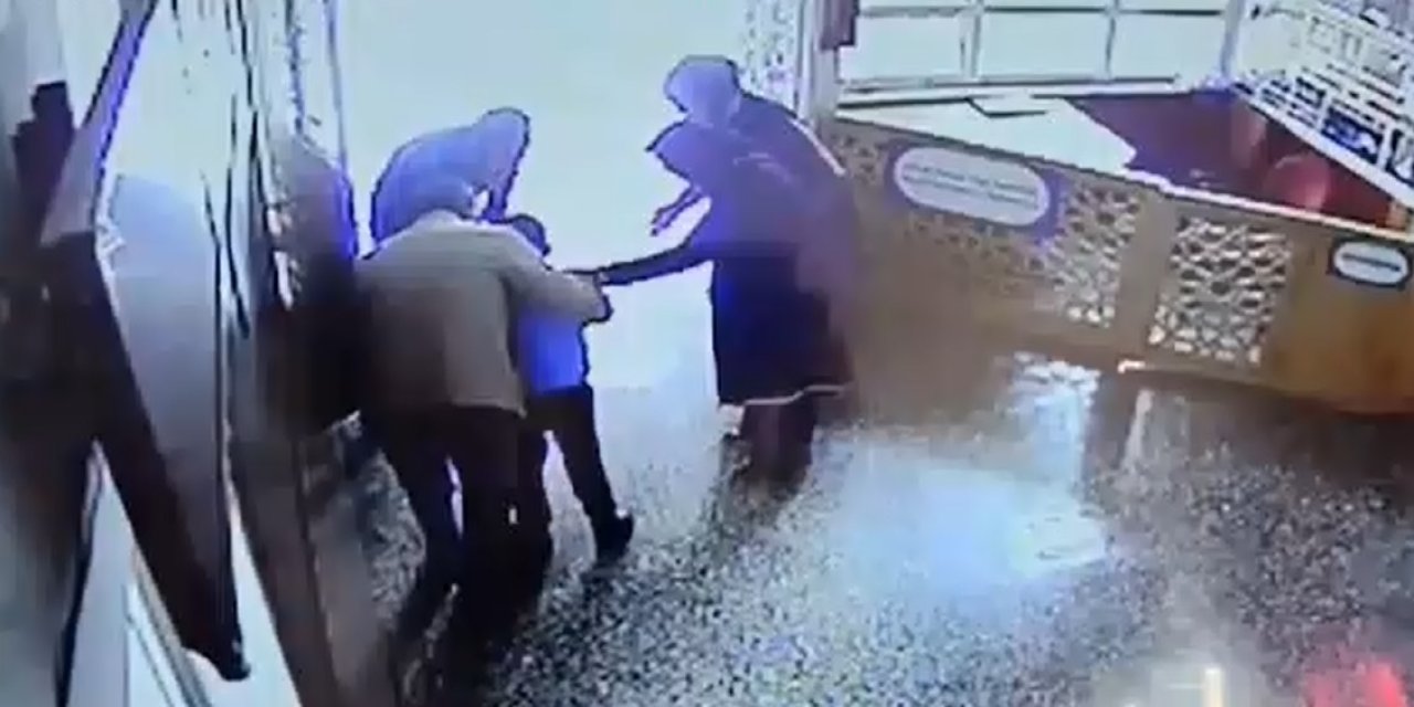 Okulda Can Pazarı: Ertuğrul'u Cevdet Öğretmen Kurtardı