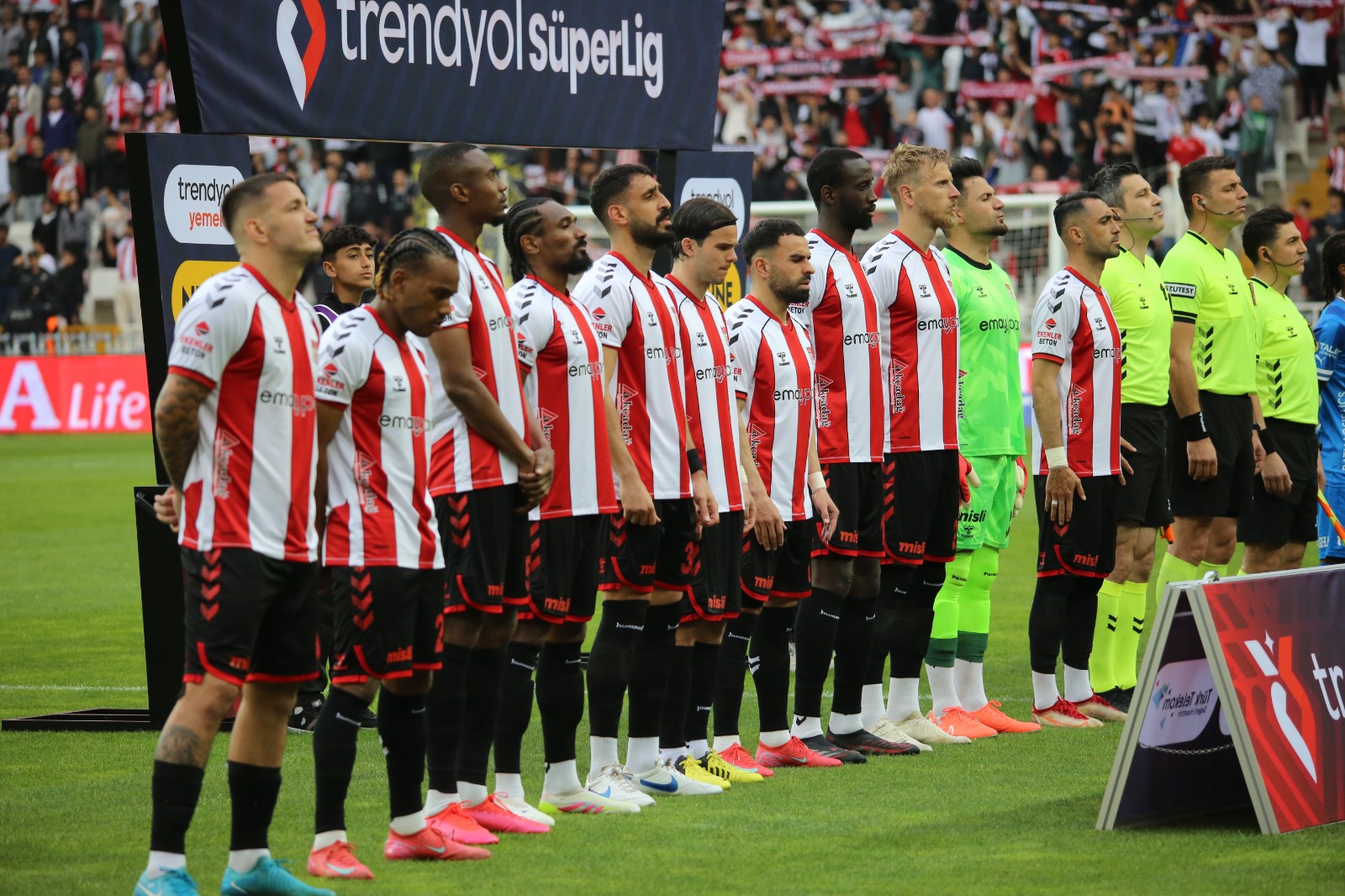 Sivasspor 8. kez yenişemedi!