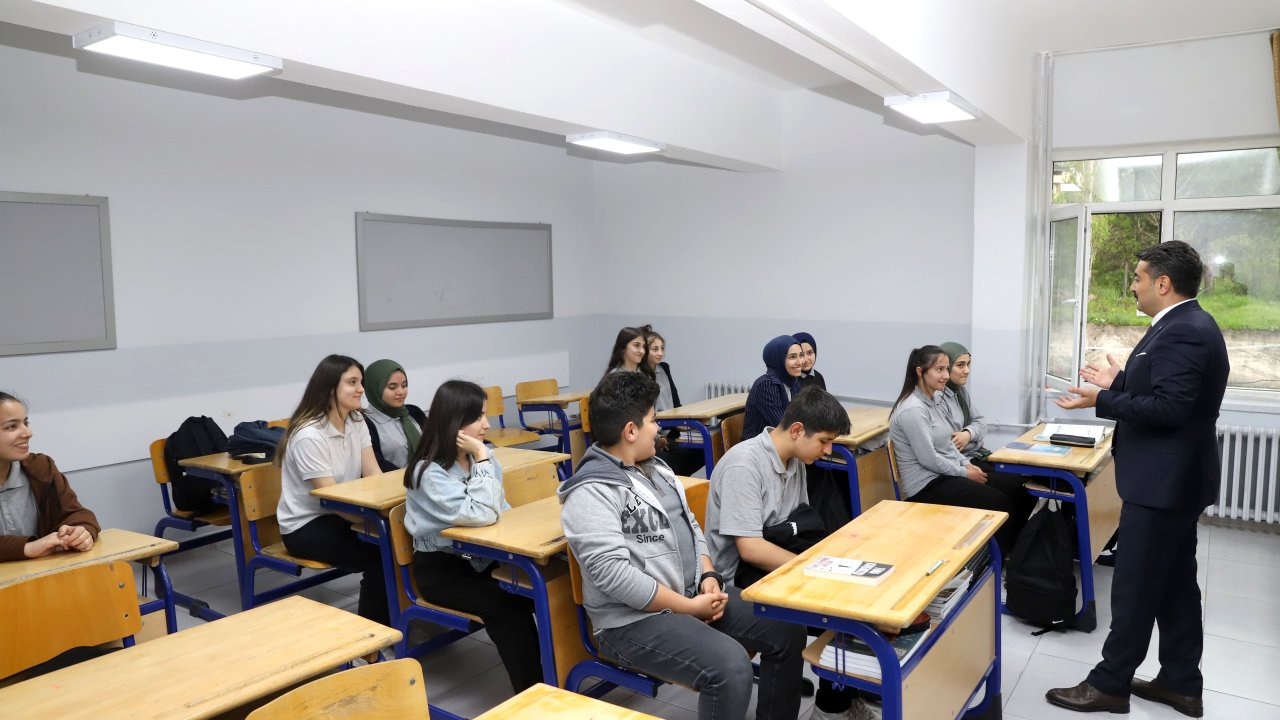 Erdoğan: “Yarınlarınız İçin Bugünden Çalışın”