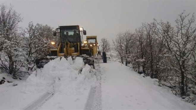 245 KÖY YOLU ULAŞIMA KAPANDI