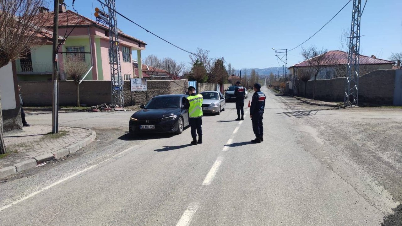 Huzur Operasyonu 116 Bin TL Ceza, 15 Araç Men