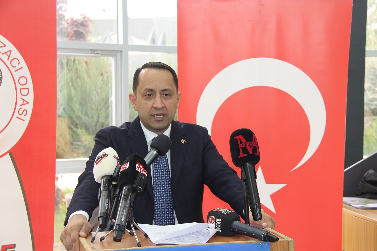 Sivas Eczacıları 25. Yılını Gururla Kutladı