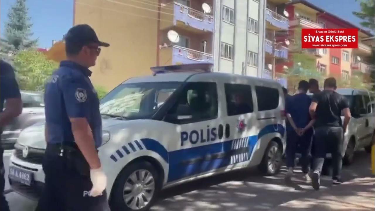 Sivas'ta 8 Kaçak Göçmen Yakalandı