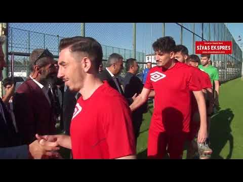 Sivas 4 Eylül Futbol A.Ş İlk İdmanına Kurban Keserek Çıktı
