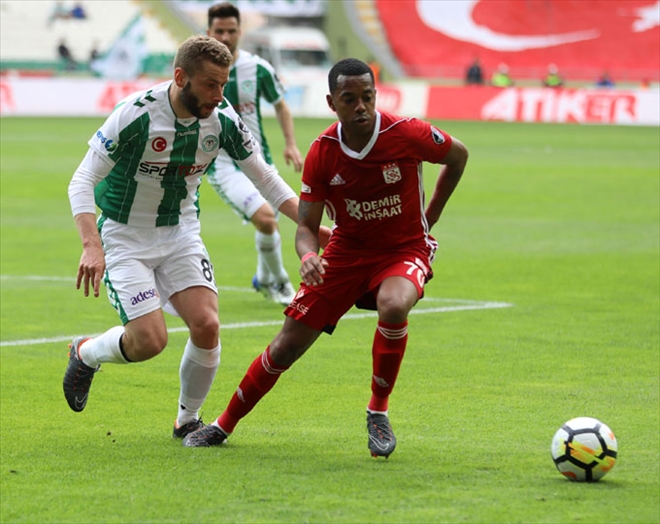 Muhteşem Coşku ve Baskıya Direnemedi  Konya´da Hezimet