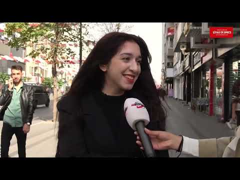 Azrail Gelse Eşiniz Mi Anneniz Mi Diye Sorsa Kimin Canını Almasını  İsterdiniz?