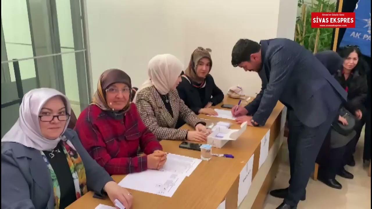AK Parti Sivas İl Teşkilatında Temayül Yoklaması Yapılıyor