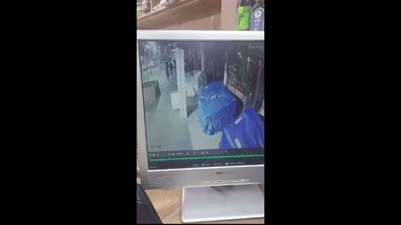 Sivas'ta Kuruyemiş Hırsızları Kamerada