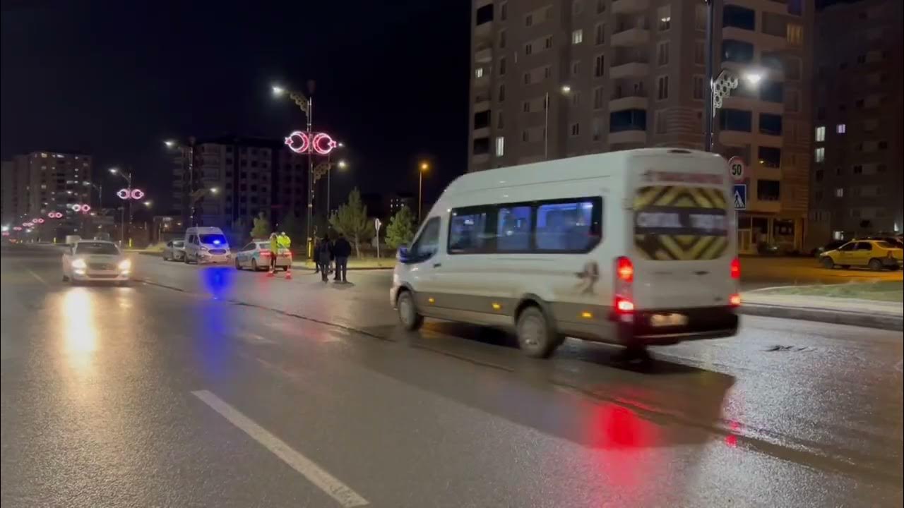 Sivas'ta Otomobilin Çarptığı Kadın Öldü O Anlar Güvenlik Kamerasında