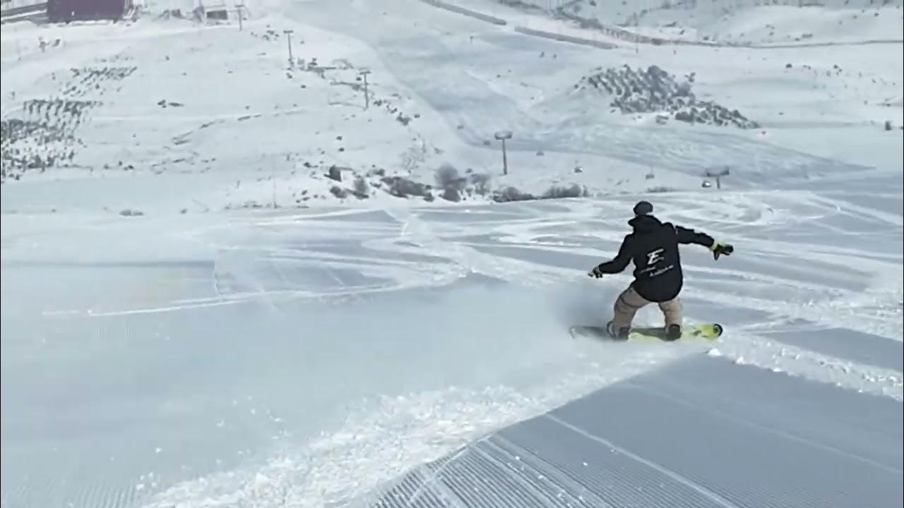 Yıldız Dağı'nda Bulutların Üzerinde Kayak