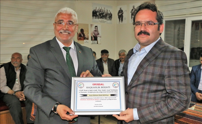 SOYDER´den KAYA´ya Onursal Başkanlık Beratı