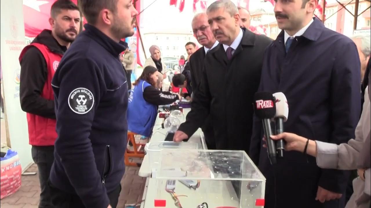 Sivas'ta Çocuk ve Gençlik Festivali Renkli Görüntülere Sahne Oldu