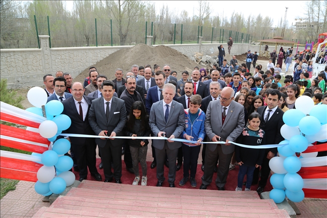 AÇILIŞ VE ZİYARET